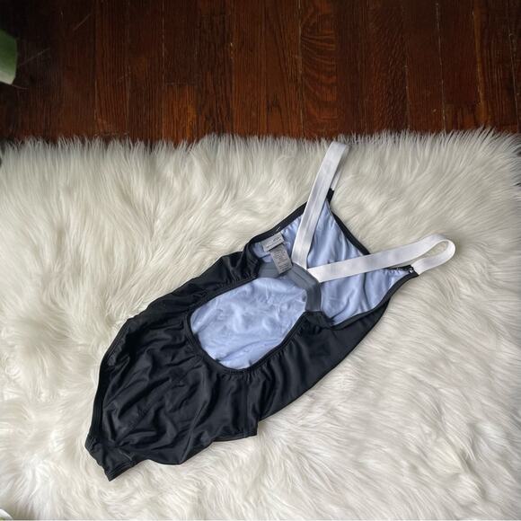 Athletic One Piece Swimsuit Black & White NWOT - Picture 2 of 3